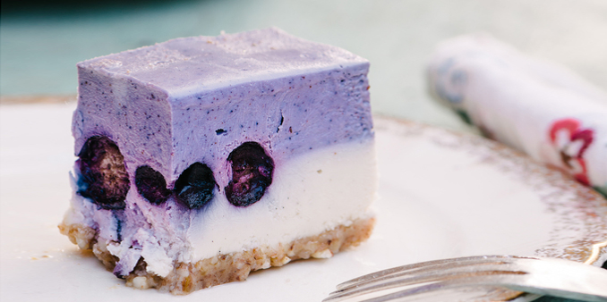 Blueberry + Cardamom Raw Vegan Cheesecake - Bare Blends
